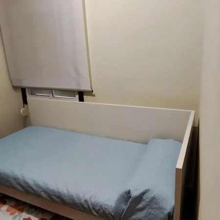Acogedor En El Centro De *